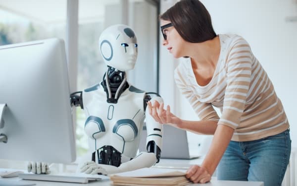 Virtual Assistants and Chatbots